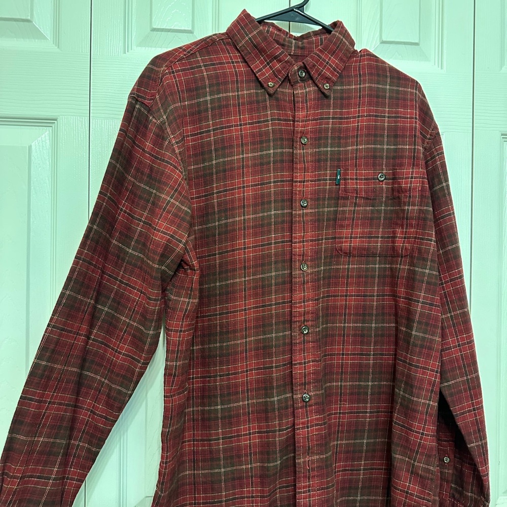 G.H. Bass & Co. Red and Green Casual Button Down Shirt